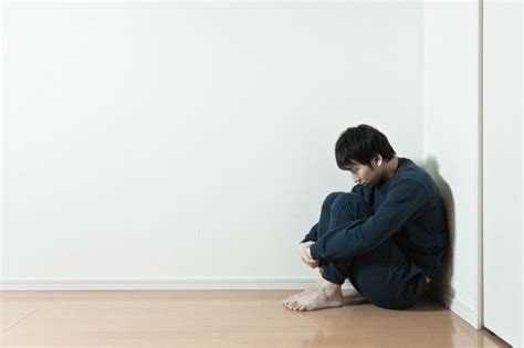 一人 寂しい 男|寂しいときはどうする？男性の寂しい気持ちの原因と対処法を解 .